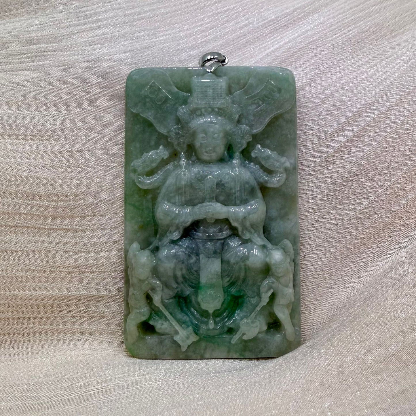 Jade Mazu(妈祖) Pendant - Goddess of the Sea 妈祖天然翡翠玉牌