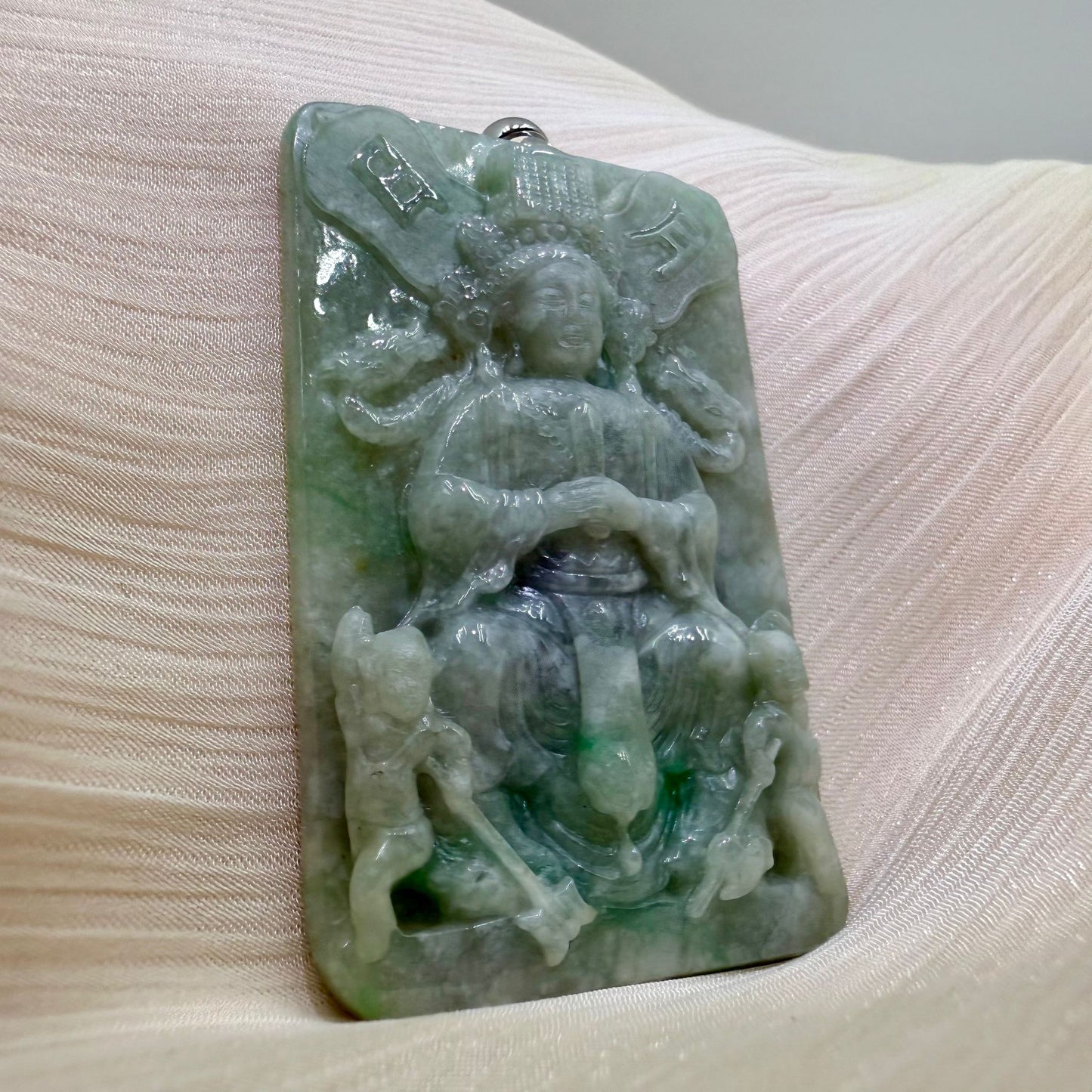 Jade Mazu(妈祖) Pendant - Goddess of the Sea 妈祖天然翡翠玉牌