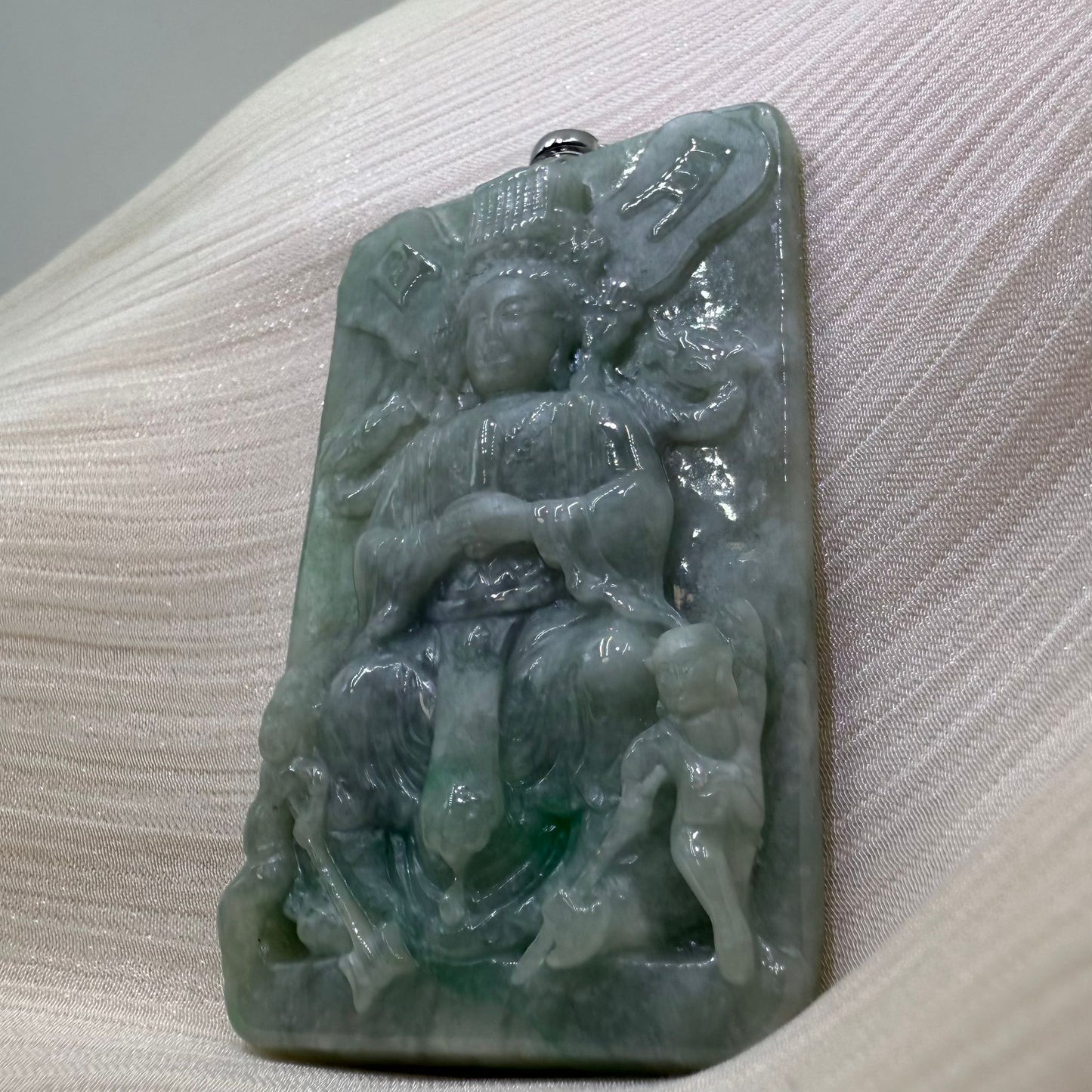 Jade Mazu(妈祖) Pendant - Goddess of the Sea 妈祖天然翡翠玉牌