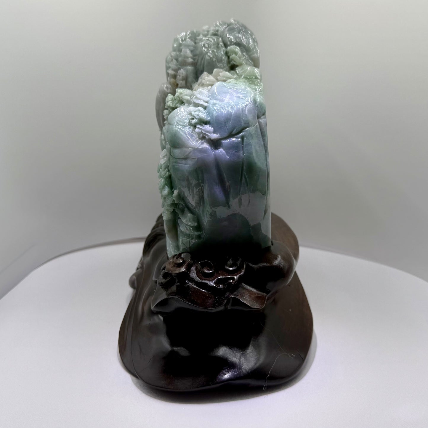 Jade High Mountain Flowing Water Big Showcase Display - 翡翠玉高山流水 (JM09)
