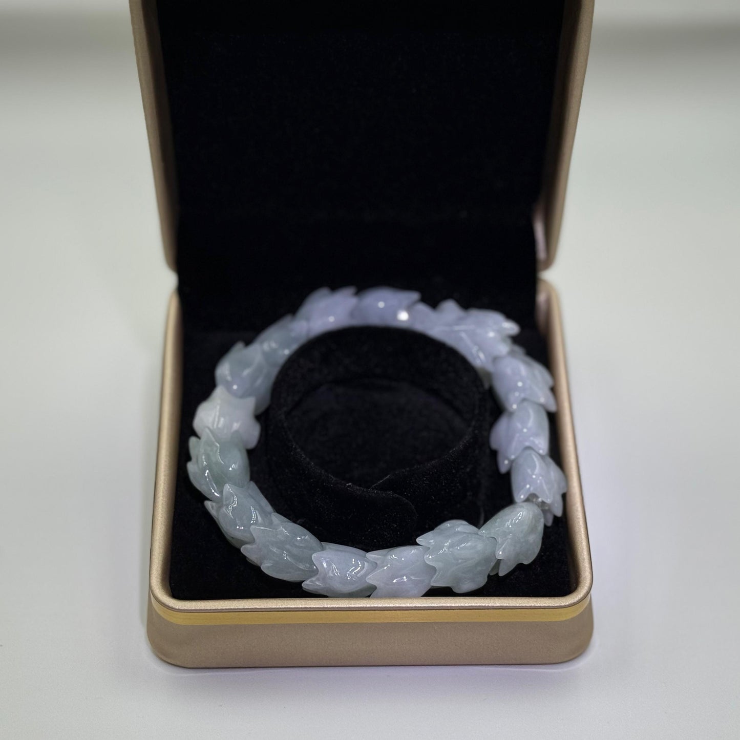 Dragon Jade Bracelet - 翡翠玉龙手串