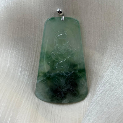 Jade GuanYin Pendant -翡翠玉观音牌